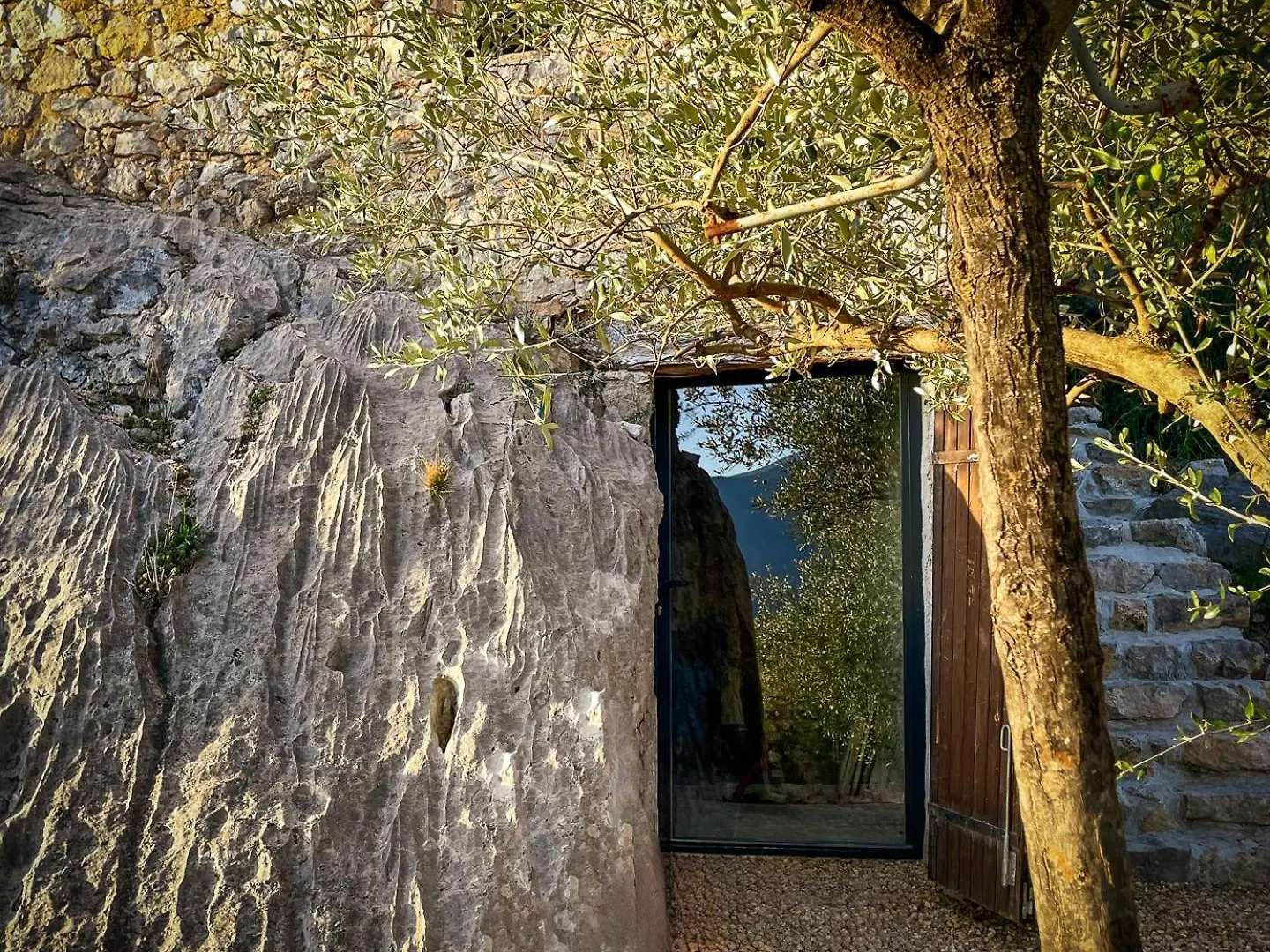 Remote Cottage With Valley Views Buis-les-Baronnies Chalet